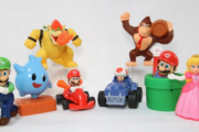 【朗報】ハッピーセットのマリオのおもちゃ、謎のキャラが混入