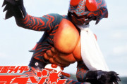 再放送で仮面ライダーアマゾン見てるけど