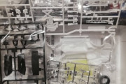 【画像】車のプラモデル買ったんだけど何用意すれば良いの？