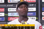 SBモイネロ 防御率1.64(1位)10勝(2位)143回(1位)被打率.182(1位)WHIP0.90(1位)