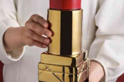 口紅が似合わない