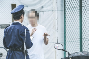 警察「ちょっと今いいかな～？」ワイ「っ！？(ｷﾀｯ)」