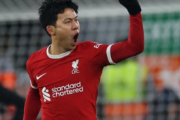 遠藤航、リヴァプールでの「今季最高の瞬間、最悪の瞬間」…メディアが選んだ2つの試合とは？