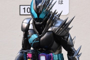 【仮面ライダーリバイス】この新フォーム格好いいけど見た目的に暴走フォームになるんだろうか