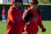 【朗報】エンゼルス大谷、名実共に‘’二刀流‘’へ