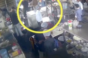 【動画】インドで冷蔵庫が爆発して厨房スタッフが亡くなった事故。