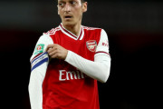 【プレミアリーグ】居場所を失うエジル、アーセナルからの移籍計画？　アメリカかトルコ行きと英紙報道