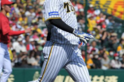 【阪神】近本が「ライトゴロ」に倒れる珍事　右翼・堂林がスライディング捕球！と思いきや…