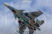 「ロシア最高の戦闘機Su-30SM」が、ウクライナ「携帯式兵器」に撃墜される瞬間…空中で爆発した残骸は海中で発見！