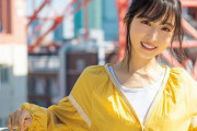 「2万年に1人の美少女」小栗有以（18）がドキッとするような視線！キャミ＆ショーパン姿で美肌を大胆披露