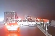 【動画】凍結した高速道路で発生した多重ツルツル事故が怖すぎて(((ﾟДﾟ)))