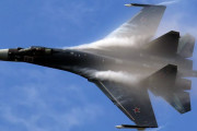 ロシア空軍Su-35S戦闘機が自軍のSu-30SMを撃墜か…間違って発射された30mm機関砲が命中！