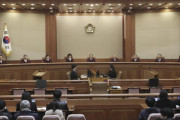 目標はより多くのお金を日本からぼったくる事だ！韓国の憲法裁判所が2015年の慰安婦合意の破棄の請願を拒否 海外の反応