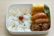 旦那のお弁当がおかず3品はかわいそうですか？