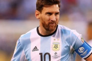 リオネル・メッシってなんで代表だと活躍できないんや？