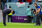 【W杯】日本代表、涙の敗退…森保監督の“おじぎ”にクロアチアが感銘 「信じられない」