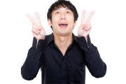 「居酒屋で4名と伝えるときにアヘ顔ダブルピースしてるみたいになるの恥ずかしい…」