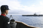 護衛艦「いせ」と米空母が沖縄東方で訓練　中国牽制か  [5/31]