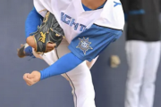 日本ハム矢澤が初ブルペンで38球　建山コーチも高評価「すでにプロのボール」