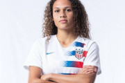 デニス・ロッドマンの娘さん、NWSLのドラフト会議で全体2位指名！U-20アメリカ代表FW