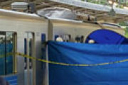 【画像】 西武池袋線で人身事故 「電車の上に人が乗っている」「屋根上空調機が破損」 緊急車両集結で騒然