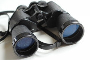 【双眼鏡】9割が女性ニーズ、“推し”をガッツリ見るために！