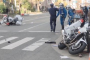 【動画像】福岡で白バイどうしの追突事故が発生し警察官2名が重軽傷。