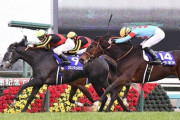 【春秋グランプリ馬】クロノジェネシス　ドバイ遠征を視野に準備