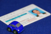 【悲報】ワイ(21)、免許返納を決意する。運転はもう二度としない…