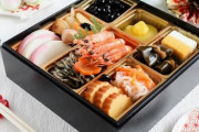 日本人「おせち不味いなぁ…でもお正月の文化だから食べなきゃ…」