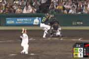ヤクルト高橋投手、満塁走者一掃逆転タイムリーｗｗｗｗｗ