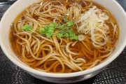 【悲報】『蕎麦』とかいう食い物、けっきょく駅そばが一番美味い