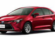 トヨタが「カローラ シリーズ」を一部改良　「セダン」と「ツーリング」に「プラスサポート」を採用