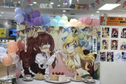 なんか近所のデパートにめっちゃキモヲタが集まってて見てみたら、アニメのイベントやってたんやが…