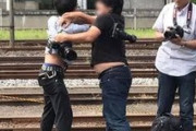 駅員「踏み台使うなっつってんだろ！！！(ガチギレ)」撮り鉄「うるせぇ！！」