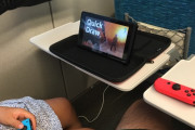 帰省中の新幹線の中でSwitchやってるんだが