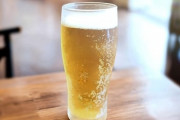 【婚活】知り合いが婚活をしているのだが、昼飲みばかり誘って初対面で飲み＝体目的かと警戒されてうまくいかないようだ