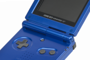 【画像】新しいGalaxy、完全にゲームボーイアドバンスSPでワロタｗｗｗｗ