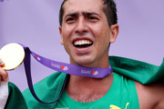 【悲報】東京世界陸上・競歩で金メダルを獲得したブラジル選手、レース中に結婚指輪を紛失してしまう・・・捜索するもいまだ見つからず「帰国は21日夜。助けてください」