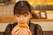 【日向坂46】最後のクレジットにも注目！佐々木美玲の代役を渡邉美穂がしっかりと演じきる【 女子グルメバーガー部2021夏SP】