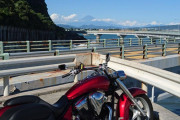 バイク屋さん「この業界はもう終わり。DQNとおっさんしか乗らない。趣味として印象最悪」★２