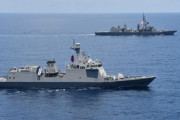 海自護衛艦「さざなみ」、南シナ海でフィリピン海軍フリゲート艦「ホセ・リサール」と共同訓練を実施！
