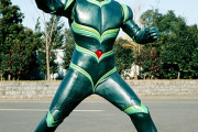 仮面ライダーJ、 巨大感を表現する演出が凝ってて凄いな