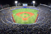 横浜スタジアムが満員になった理由って