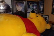 羽生ファンがとんでもない大きさのプーさんをもらう！！！これは大きすぎる。。