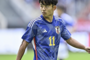 「ぺちぺちされるタケ...されるがままでかわいい」日本代表・久保建英の愛され姿にファン反響! 翌日のシュートを決める姿に「右足で完璧にミート」と期待も