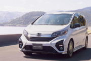 「ホンダ・フリード モデューロX」の改良モデルが登場　走りを高めた純正コンプリートカー