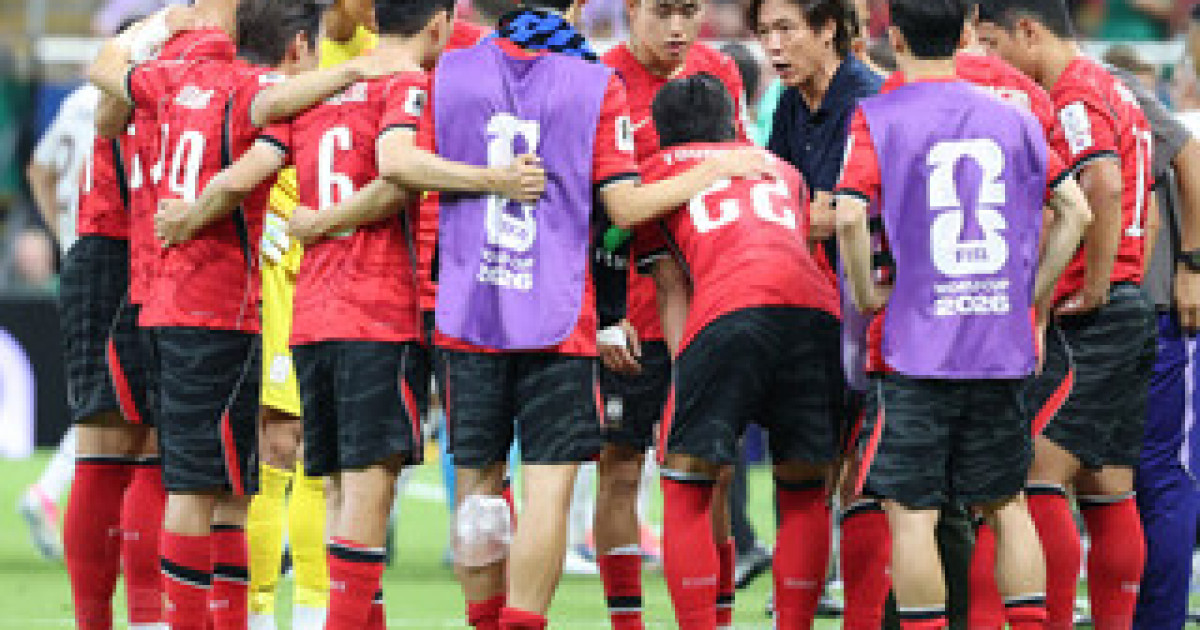 外国人「2002年W杯は?」韓国サッカーに衝撃的不祥事！W杯予選でレフリーへの不適切接待発覚！海外騒然！【海外の反応】