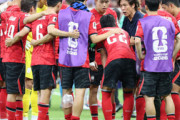 外国人「2002年W杯は?」韓国サッカーに衝撃的不祥事！W杯予選でレフリーへの性的接待発覚！海外騒然！【海外の反応】