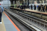 【まさかの行動にホーム騒然】ギャル風女性が線路に侵入...渋谷駅で一体何が？JRと目撃者に聞いた